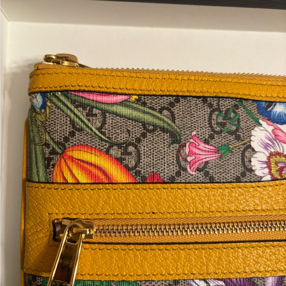 Gucci Ophidia Floral Gg Pouch In Brown Canvas And Leather - Picture 3 of 12